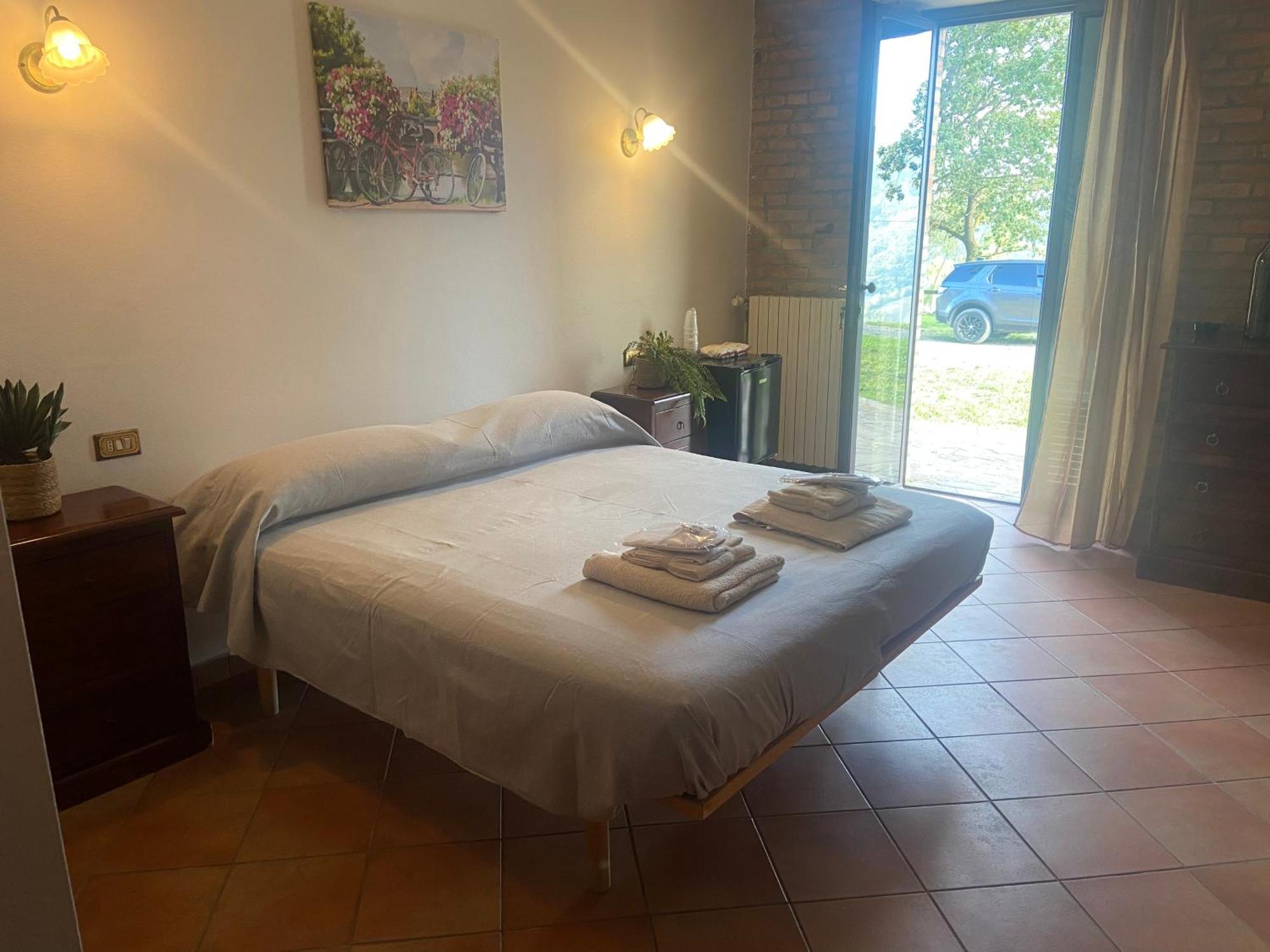 Agriturismo Cergallina Vernasca Luaran gambar